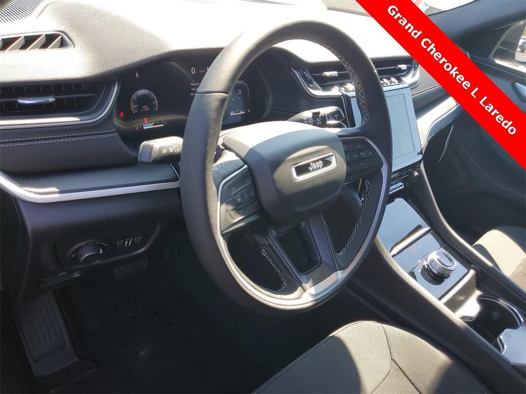new 2025 Jeep Grand Cherokee L car, priced at $40,043