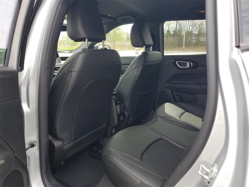 new 2025 Jeep Compass car, priced at $28,255
