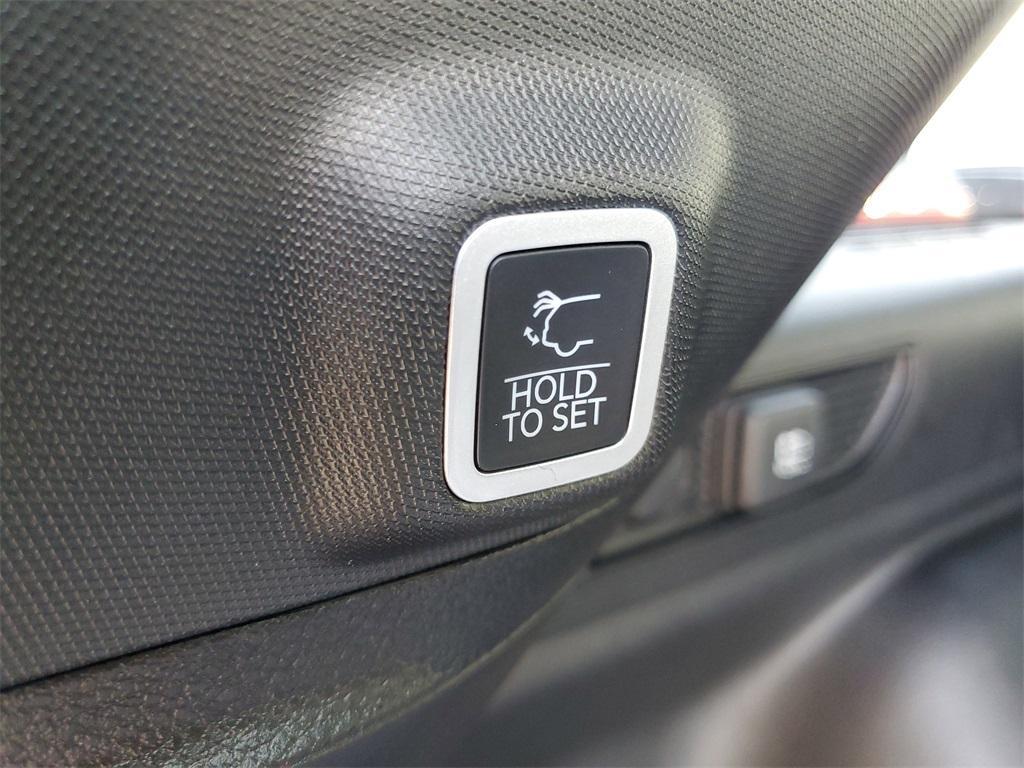 new 2025 Jeep Grand Cherokee car, priced at $41,862