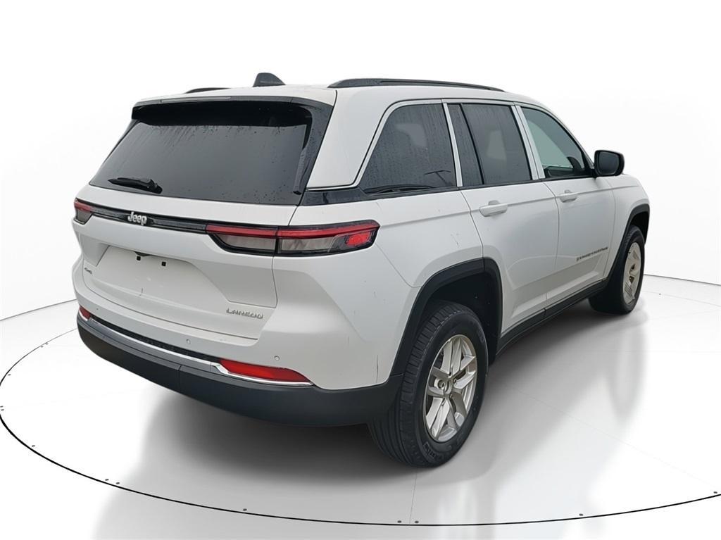 new 2025 Jeep Grand Cherokee car, priced at $38,375