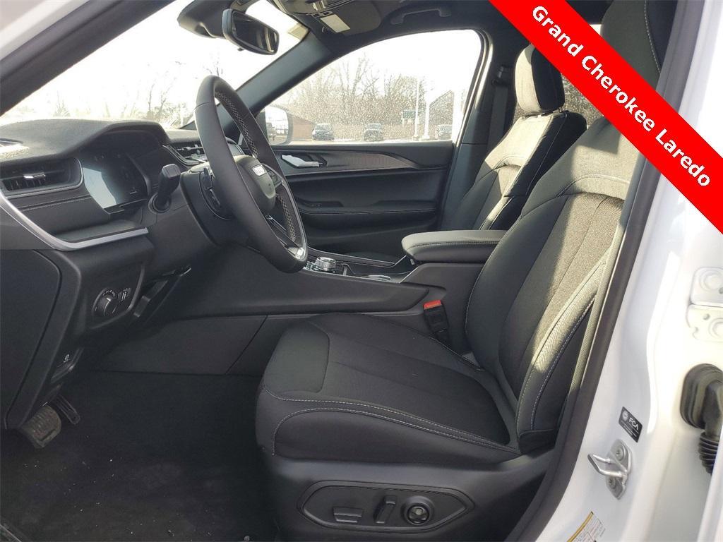 new 2025 Jeep Grand Cherokee car, priced at $36,032