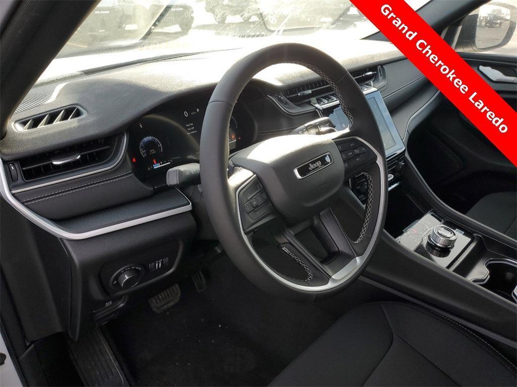 new 2025 Jeep Grand Cherokee car, priced at $36,032