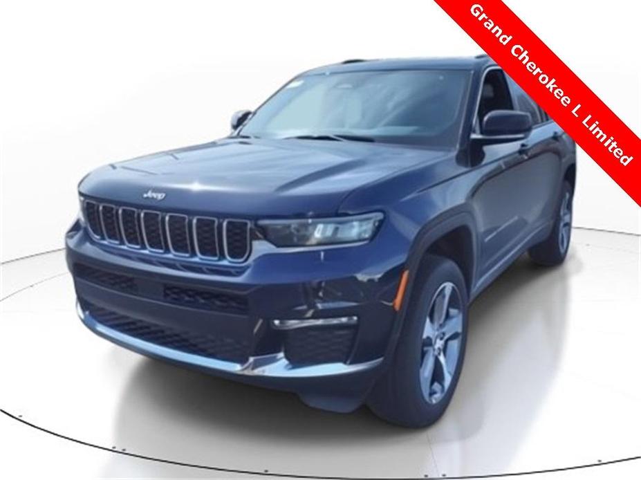 new 2024 Jeep Grand Cherokee L car, priced at $46,181