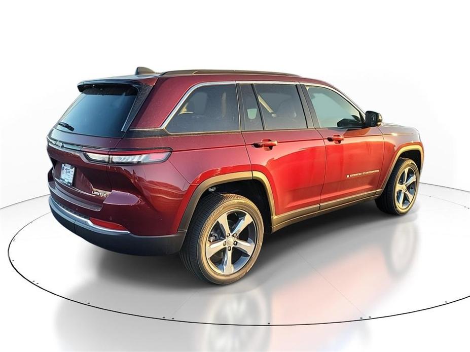 new 2025 Jeep Grand Cherokee car, priced at $49,726