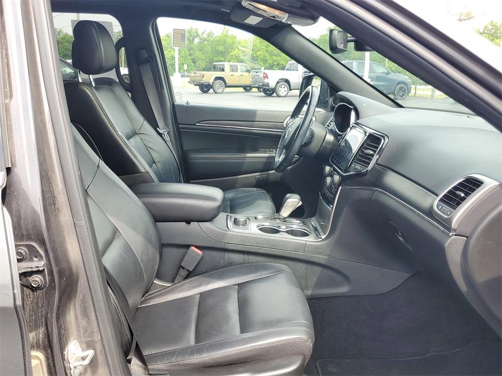 used 2019 Jeep Grand Cherokee car, priced at $16,977