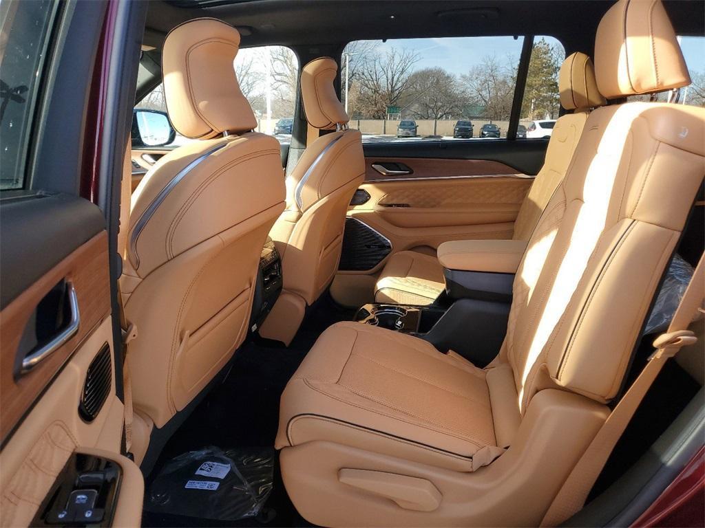 new 2025 Jeep Grand Cherokee L car, priced at $66,162