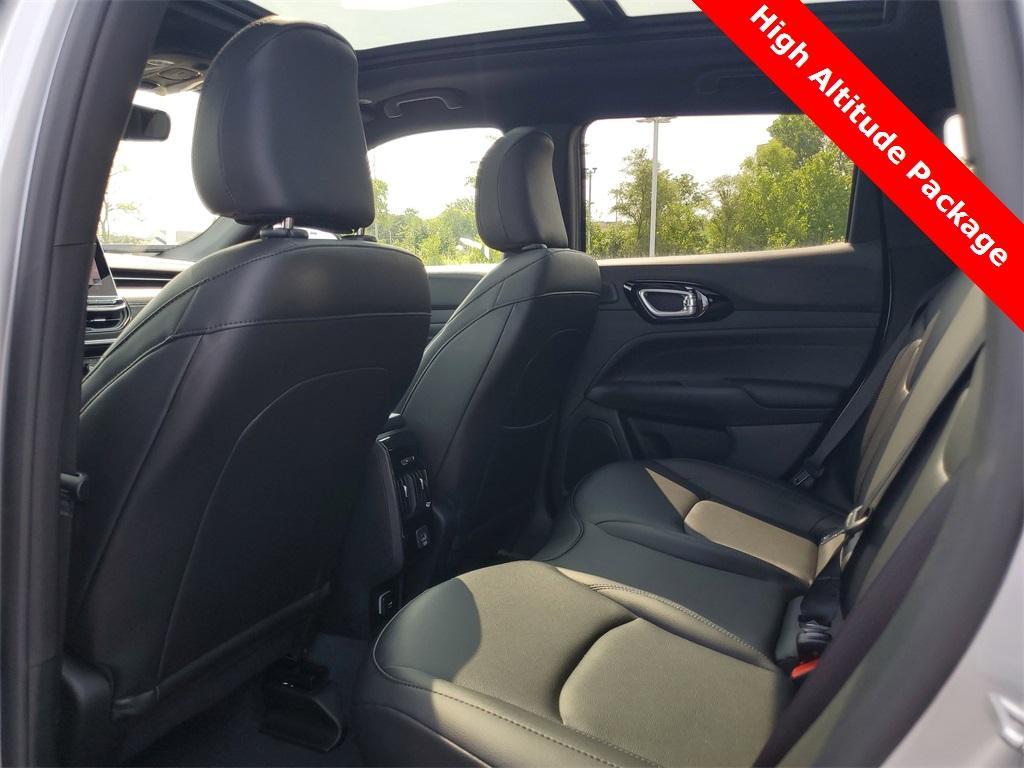 new 2025 Jeep Compass car, priced at $33,291