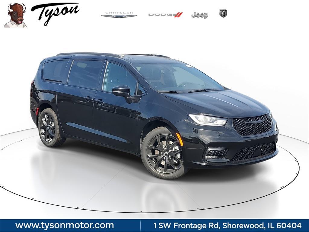 new 2026 Chrysler Pacifica car, priced at $48,730