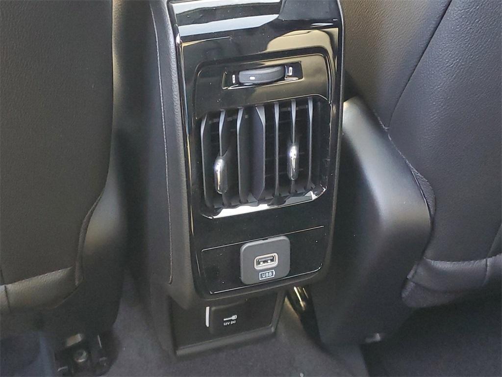 new 2025 Jeep Compass car, priced at $33,330