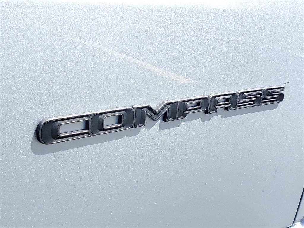 new 2025 Jeep Compass car, priced at $33,330