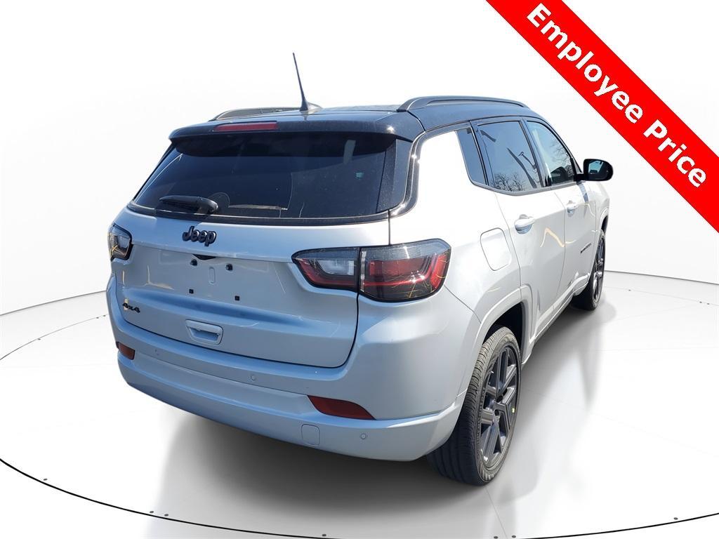new 2025 Jeep Compass car, priced at $33,126