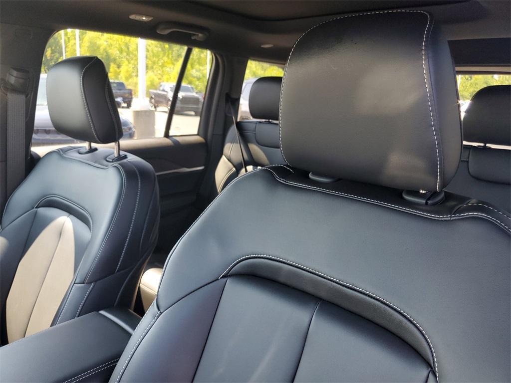 new 2025 Jeep Grand Cherokee car, priced at $43,783
