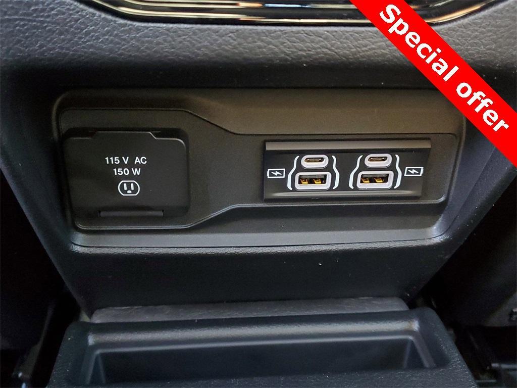 new 2025 Jeep Grand Cherokee L car, priced at $39,988