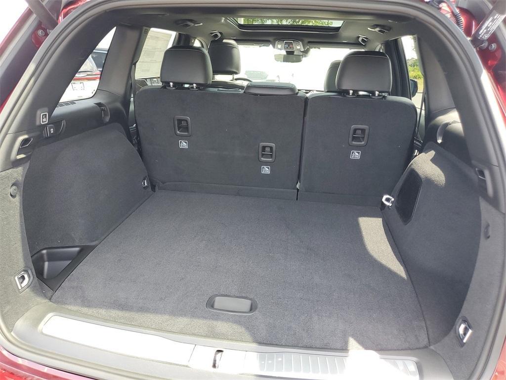 new 2025 Jeep Grand Cherokee car, priced at $51,387