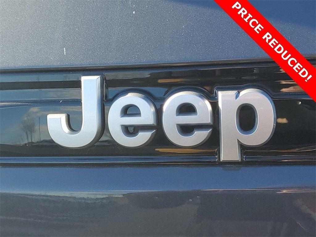 new 2025 Jeep Grand Cherokee car, priced at $41,941