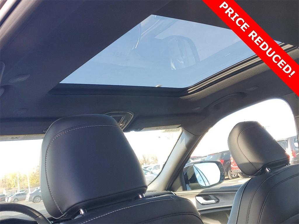 new 2025 Jeep Grand Cherokee car, priced at $41,941