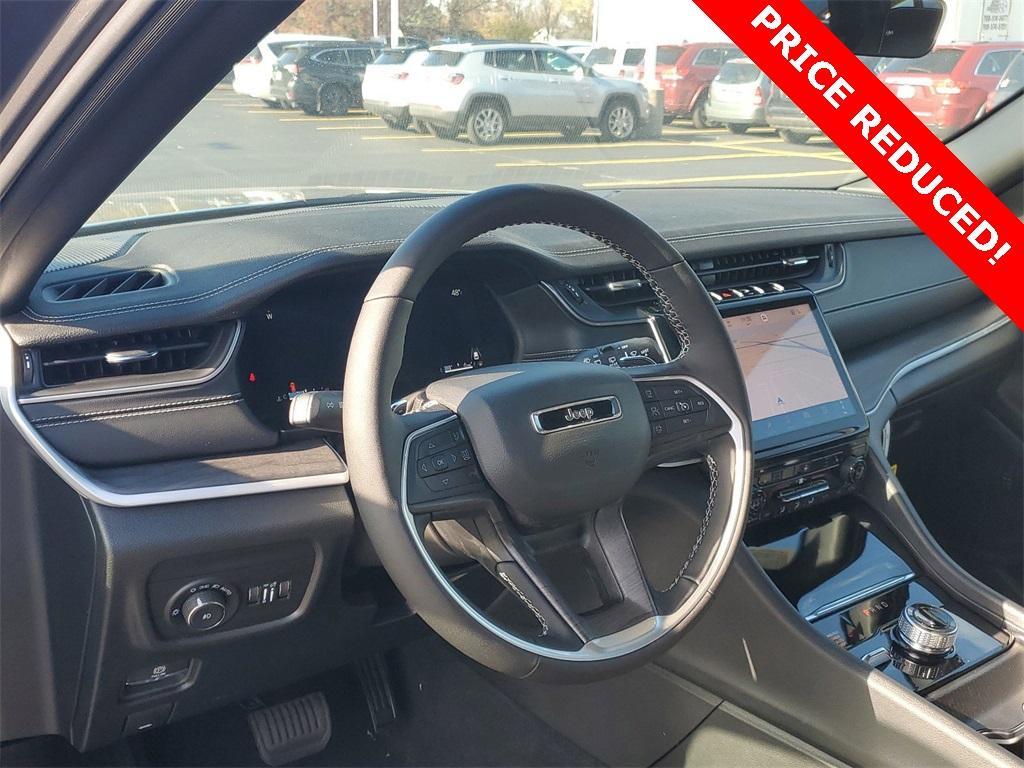 new 2025 Jeep Grand Cherokee car, priced at $41,941