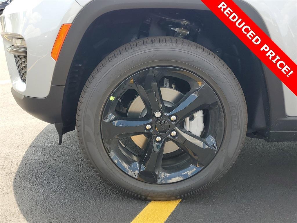 new 2025 Jeep Grand Cherokee car, priced at $44,488