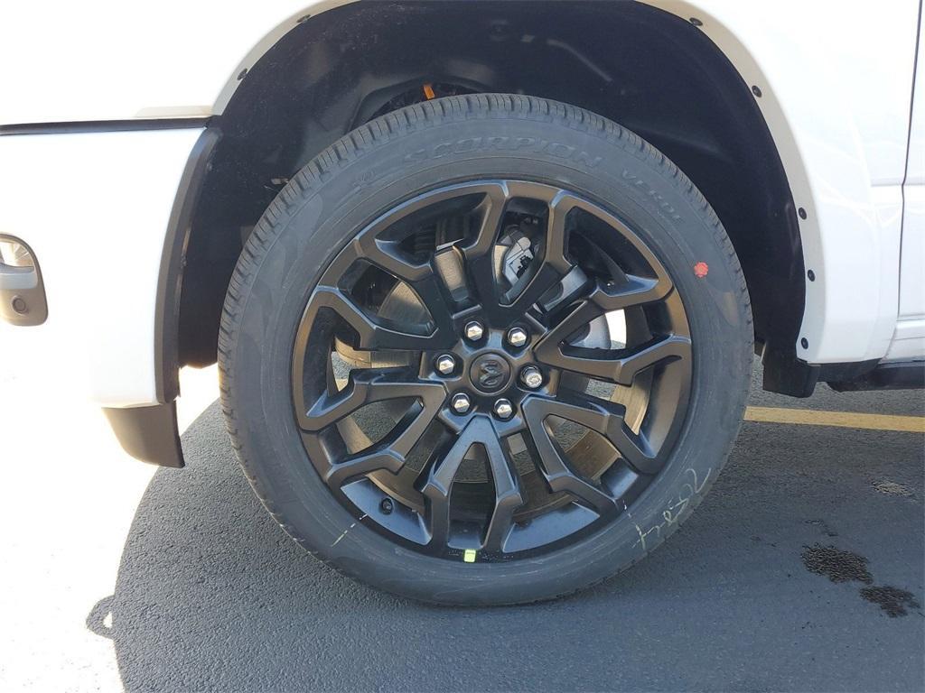 new 2025 Ram 1500 car, priced at $75,571