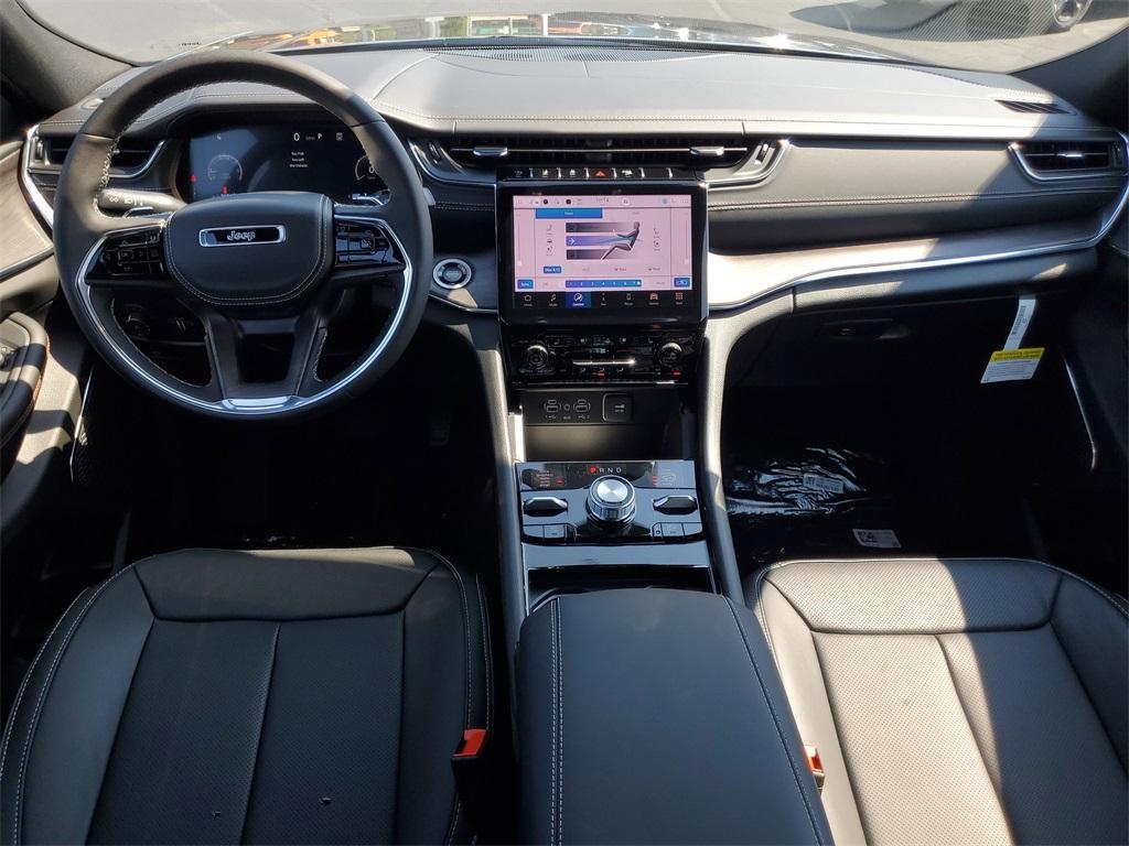 new 2025 Jeep Grand Cherokee L car, priced at $53,249