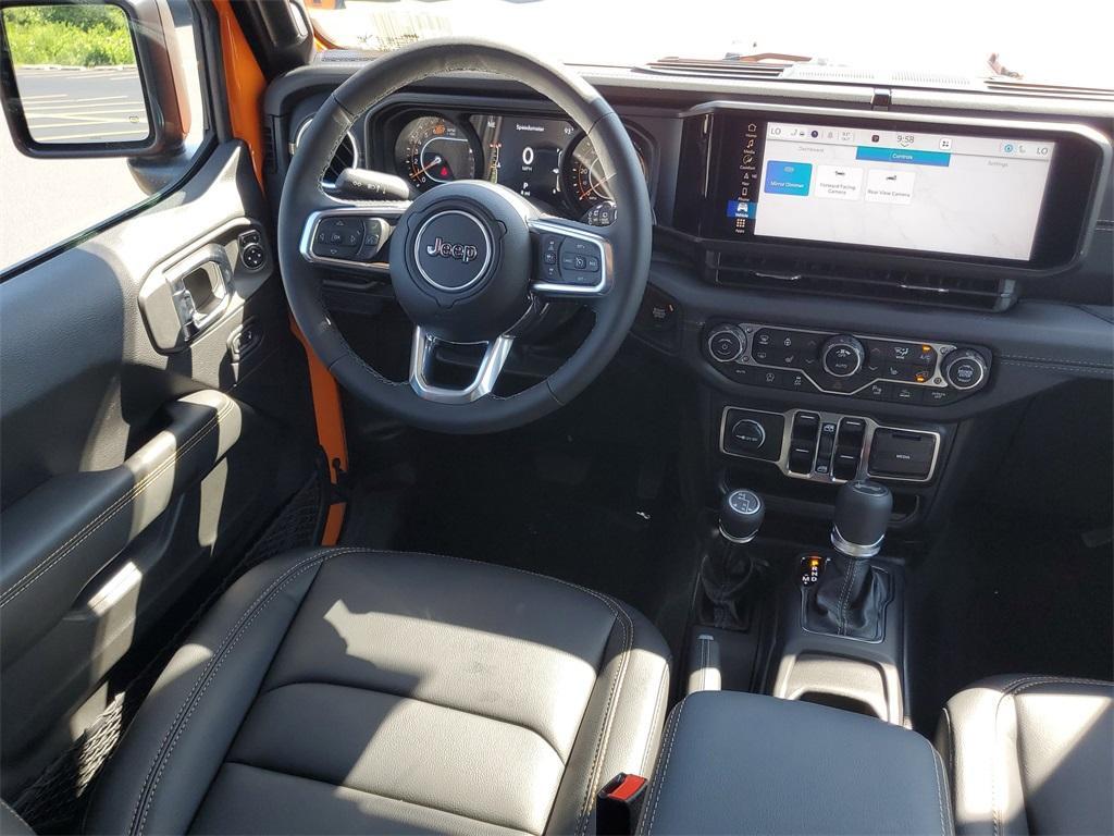 new 2025 Jeep Wrangler car, priced at $51,694