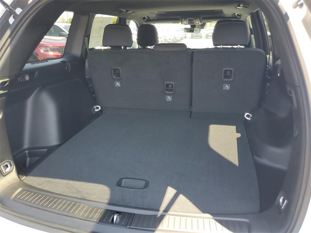 new 2025 Jeep Grand Cherokee car, priced at $38,530