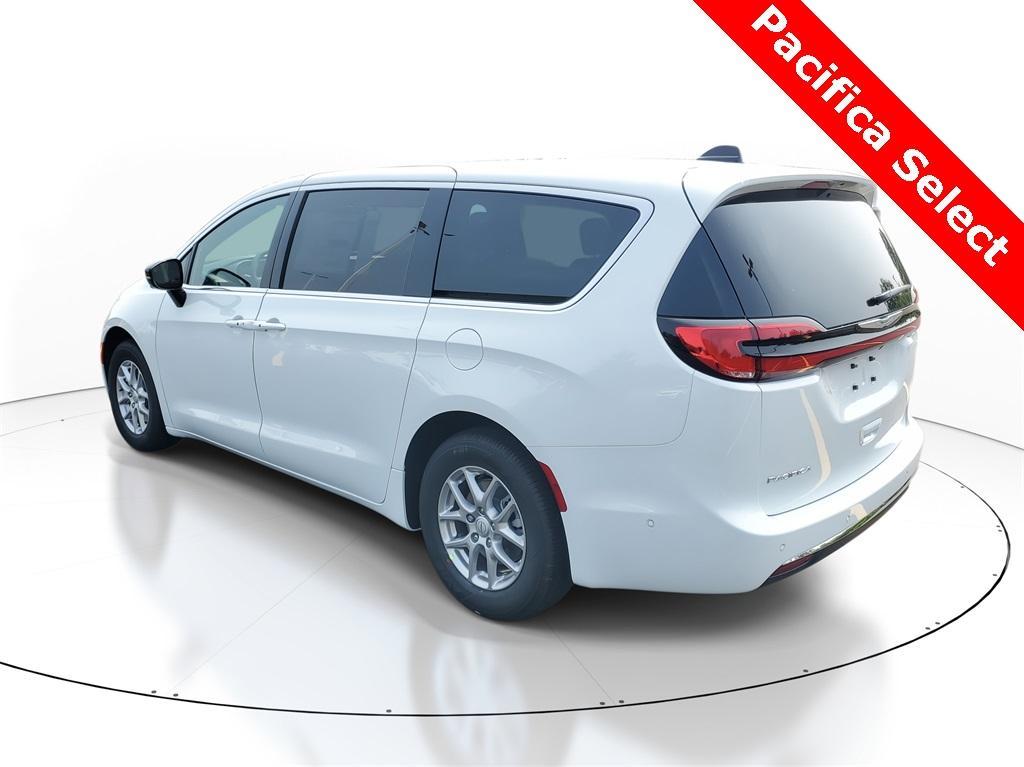 new 2025 Chrysler Pacifica car, priced at $39,716