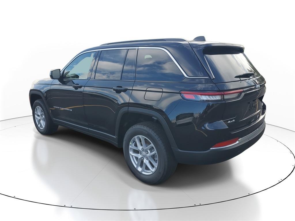 new 2025 Jeep Grand Cherokee car, priced at $37,943