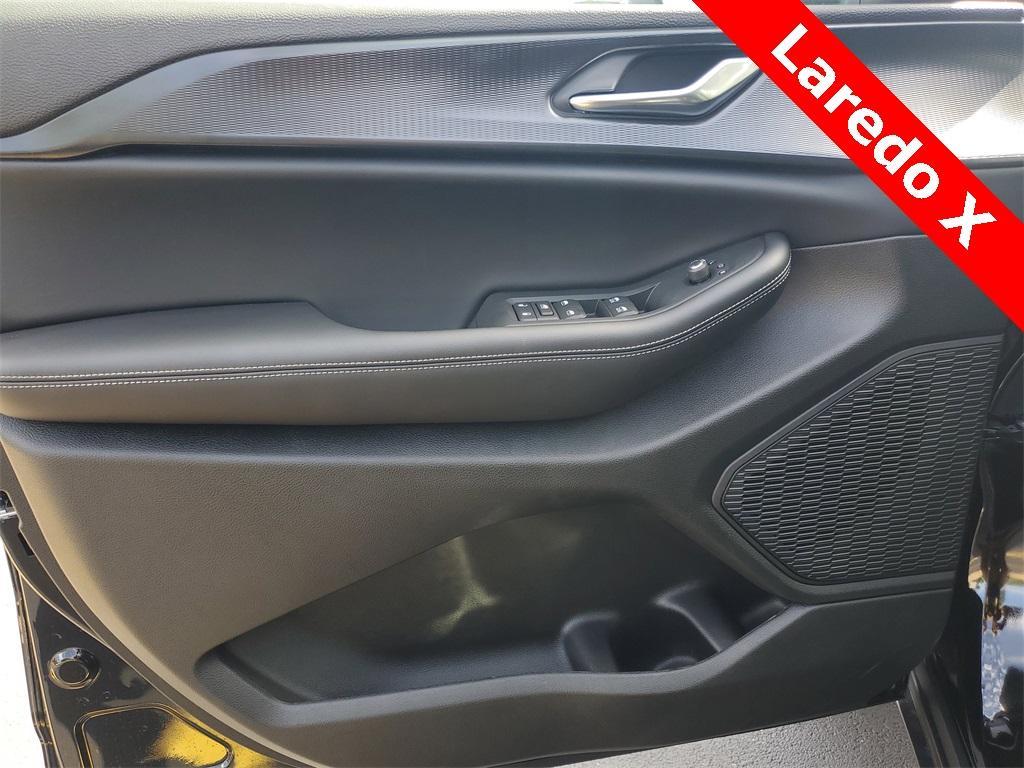 new 2025 Jeep Grand Cherokee car, priced at $36,943