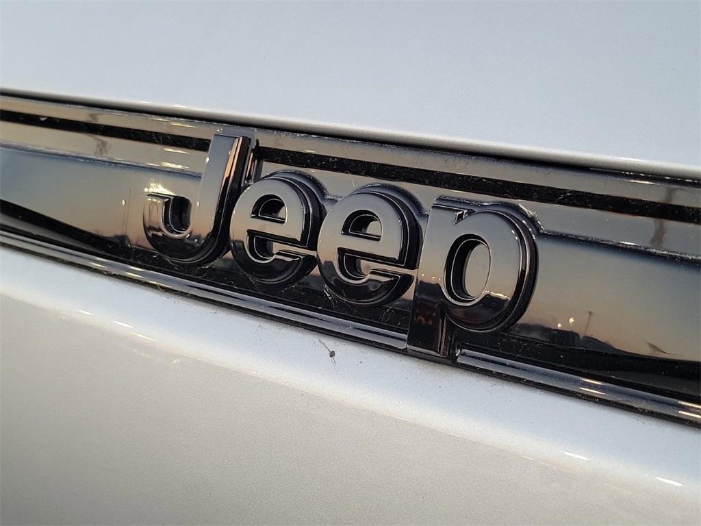 new 2025 Jeep Grand Cherokee car, priced at $42,788