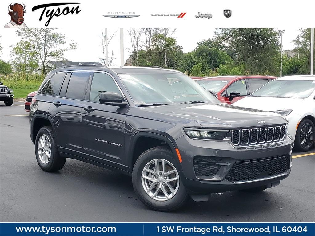 new 2025 Jeep Grand Cherokee car, priced at $40,120