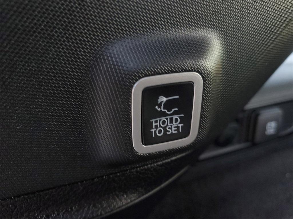 used 2022 Jeep Grand Cherokee 4xe car, priced at $31,977