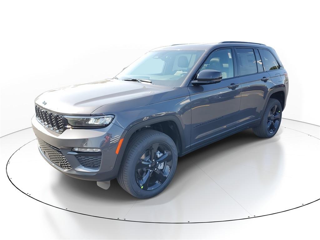 new 2025 Jeep Grand Cherokee car, priced at $49,494