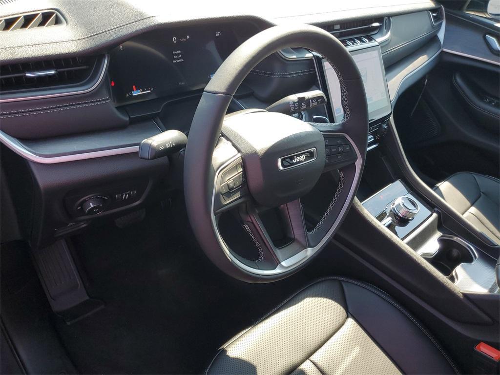 new 2025 Jeep Grand Cherokee car, priced at $49,494