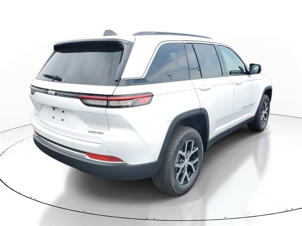 new 2025 Jeep Grand Cherokee car, priced at $41,522