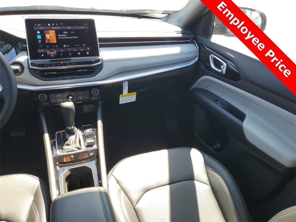 new 2025 Jeep Compass car, priced at $29,508