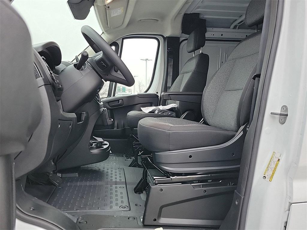 new 2025 Ram ProMaster 1500 car, priced at $43,033