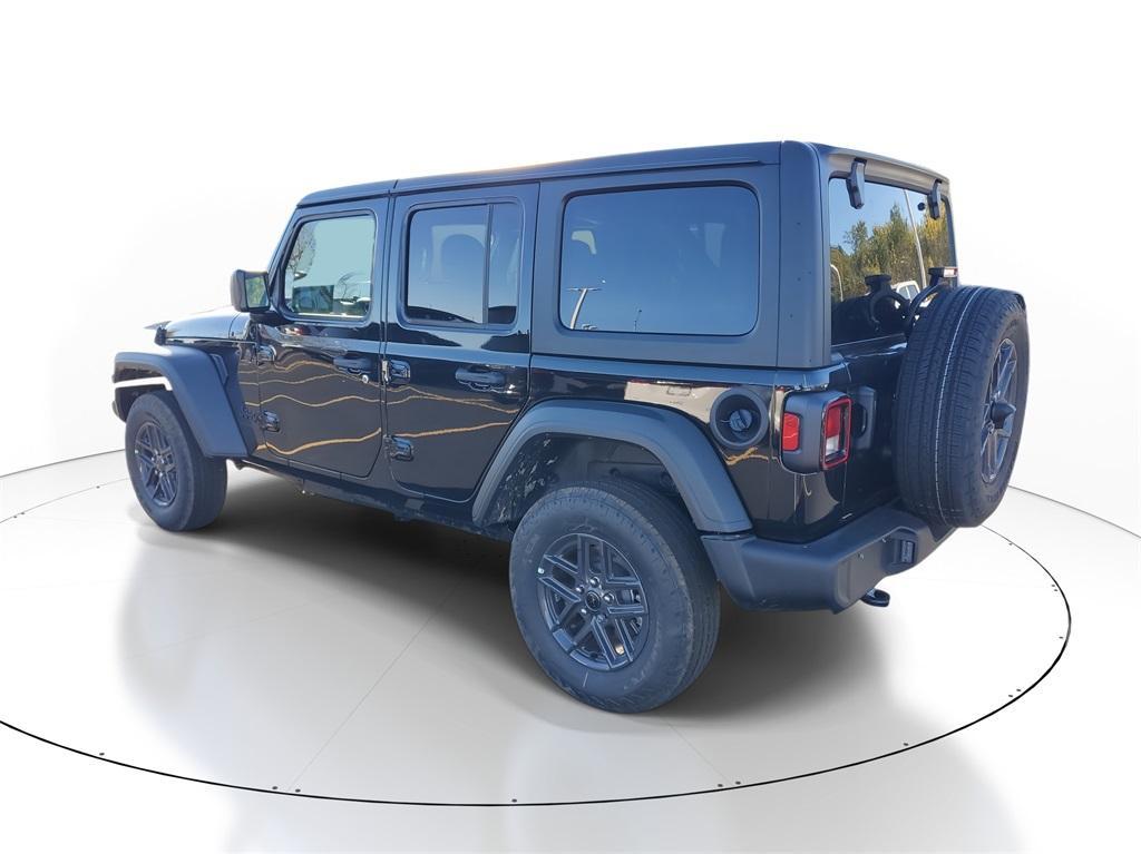 new 2026 Jeep Wrangler car, priced at $43,548