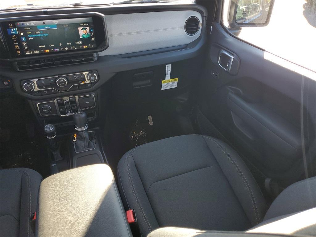 new 2026 Jeep Wrangler car, priced at $43,548