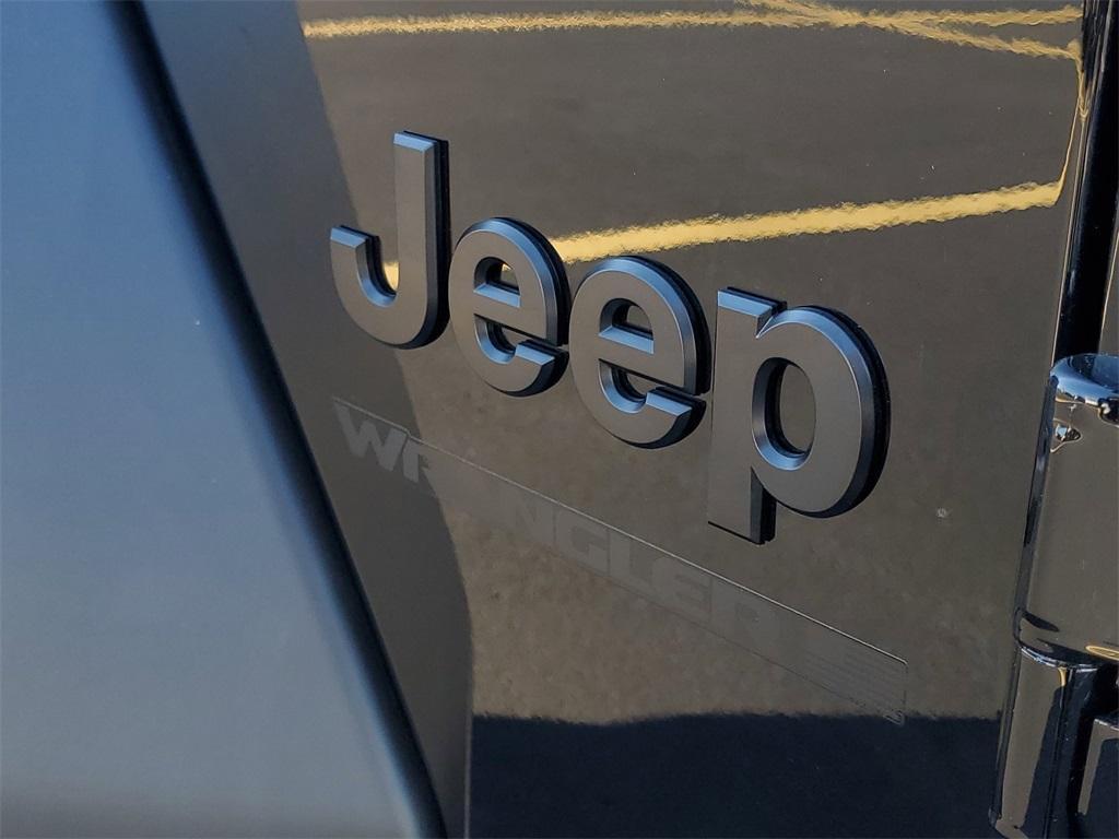 new 2026 Jeep Wrangler car, priced at $43,548