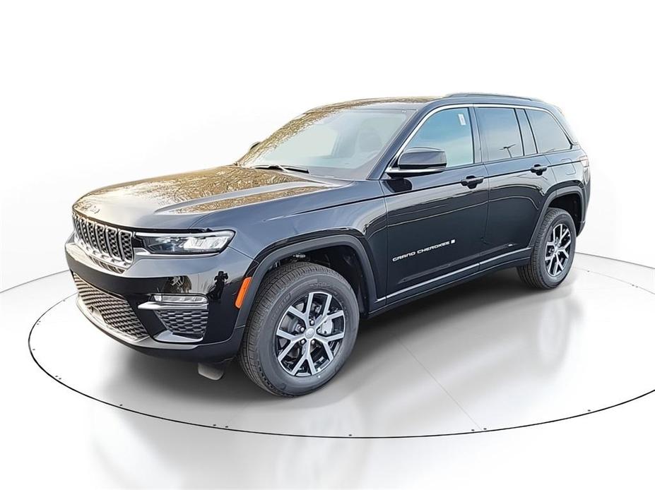 new 2025 Jeep Grand Cherokee car, priced at $47,805