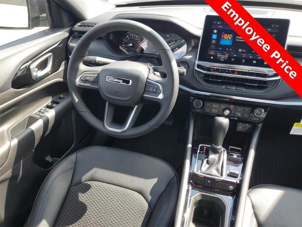 new 2025 Jeep Compass car, priced at $29,283