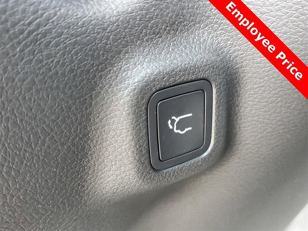 new 2025 Jeep Compass car, priced at $29,283