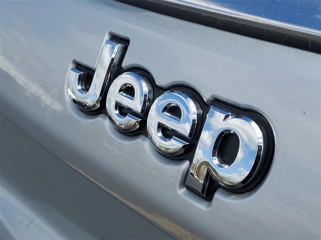 new 2025 Jeep Compass car, priced at $26,260