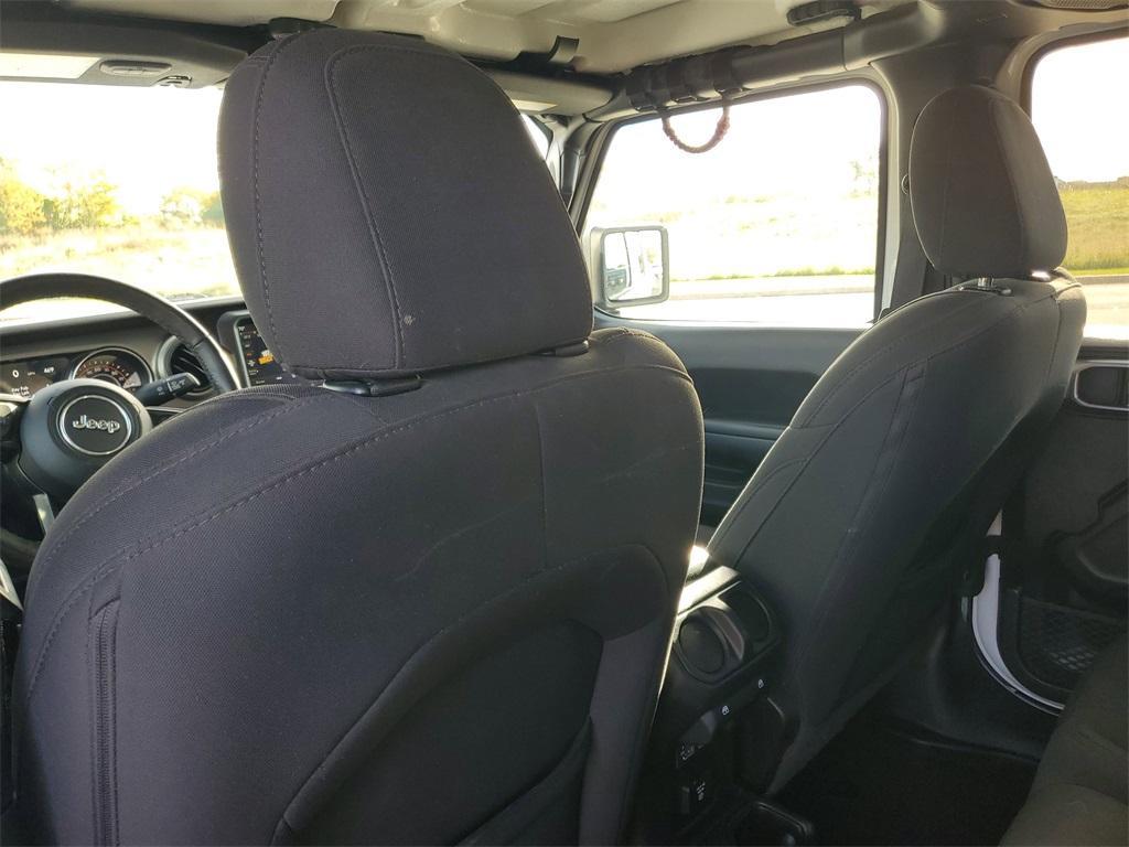 used 2021 Jeep Gladiator car, priced at $31,881