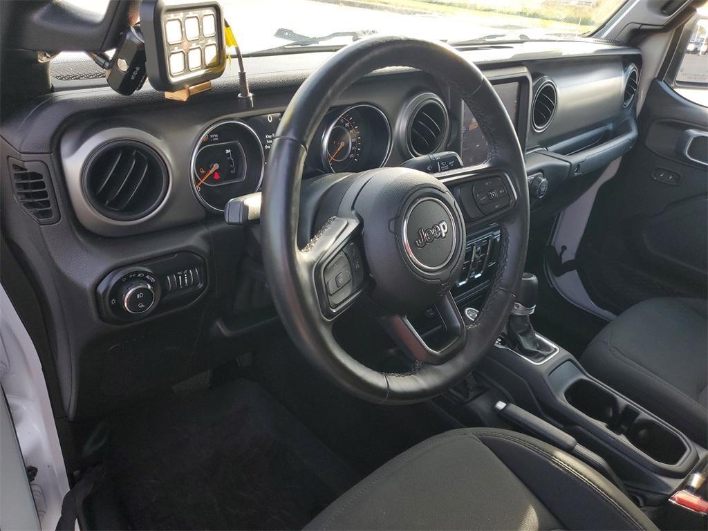 used 2021 Jeep Gladiator car, priced at $31,881