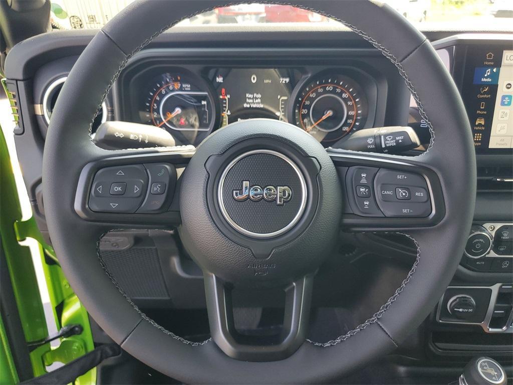 new 2025 Jeep Gladiator car
