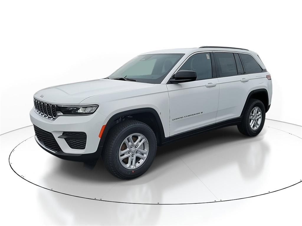 new 2025 Jeep Grand Cherokee car, priced at $35,282