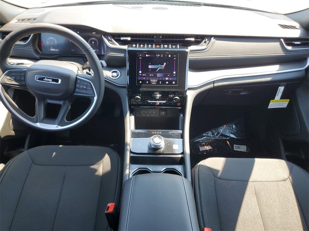 new 2025 Jeep Grand Cherokee car, priced at $42,693