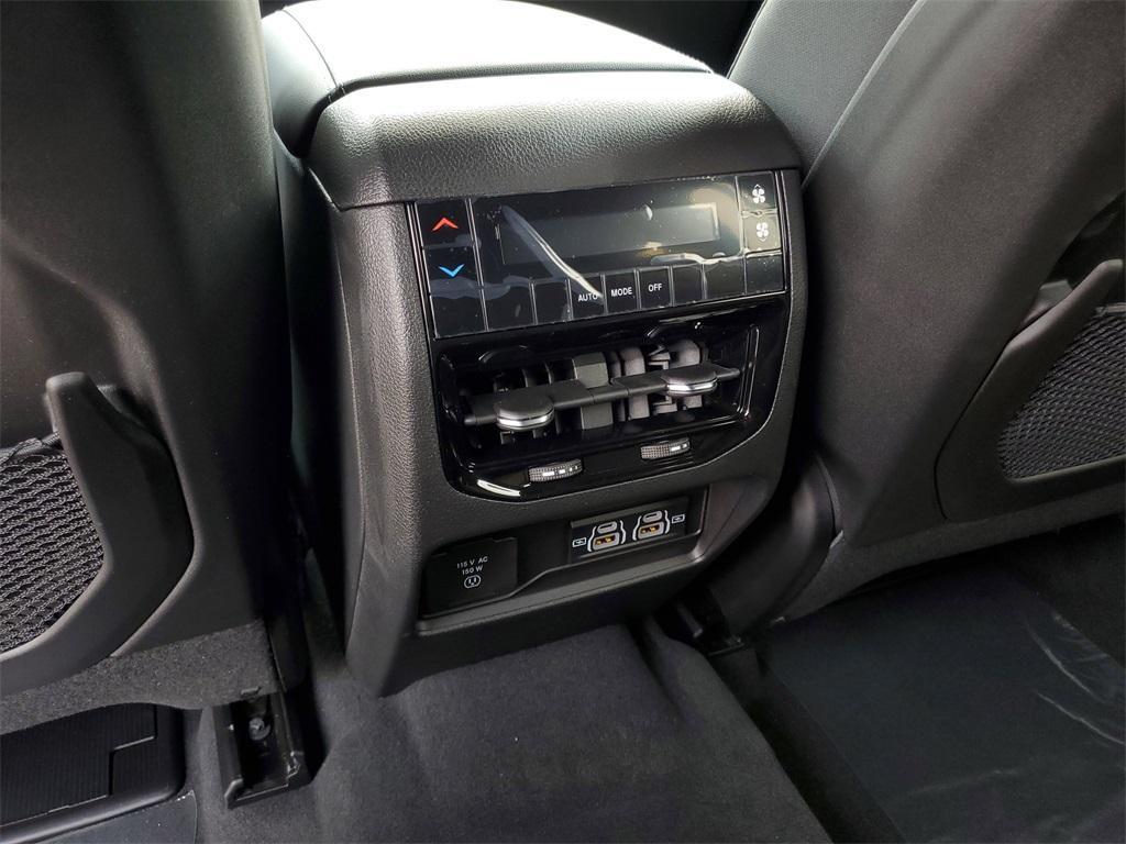 new 2025 Jeep Grand Cherokee L car, priced at $41,219